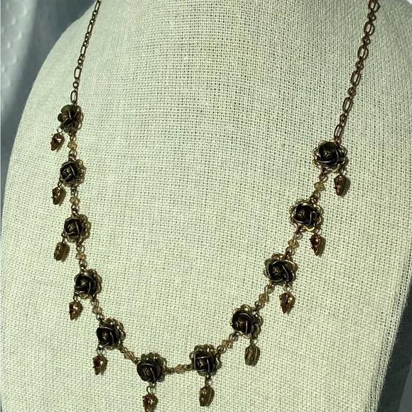 Liz Palacios Signed Pear-Shaped CrystalFlower Choker Necklace - Picture 1 of 14